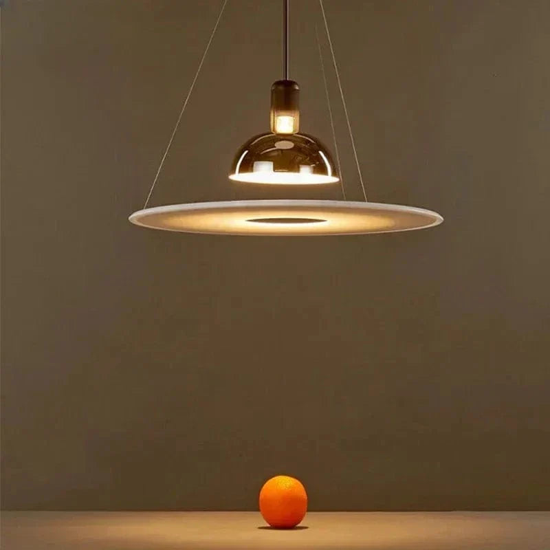 Lampe suspendue designer Danois